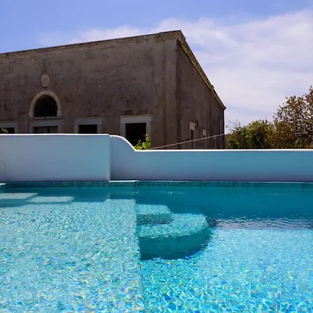 Secret Spot Luxury Fira (Santorini)